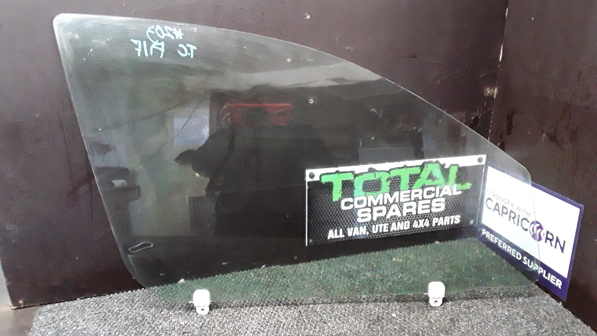 2005-2012 Mitsubishi Outlander II CW*W- Right Front Door Glass- (TAG6308)