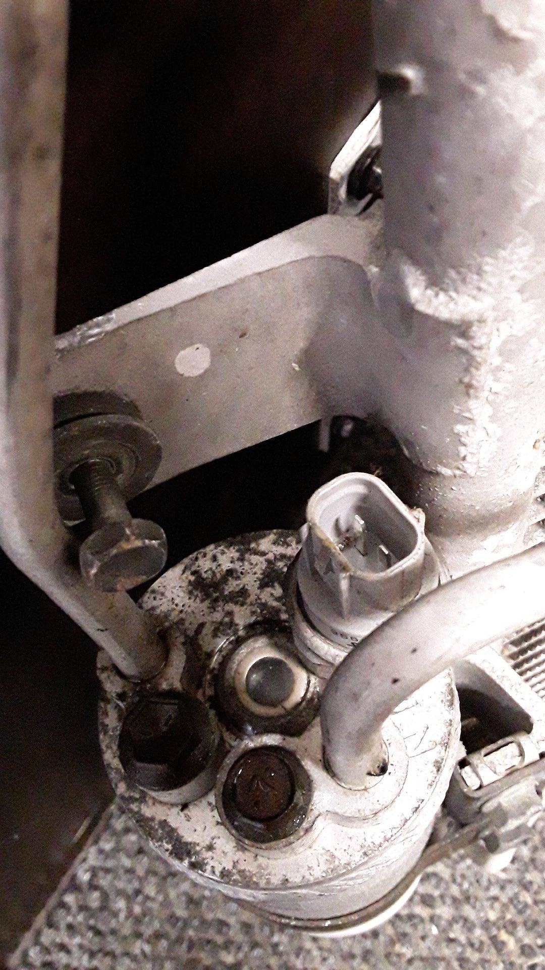 1998 Suzuki Grand Vitara- A/C Condenser- (TAG6196)