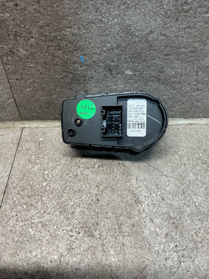2021 MG ZS - Mirror Adjuster Switch - (TAG19382)
