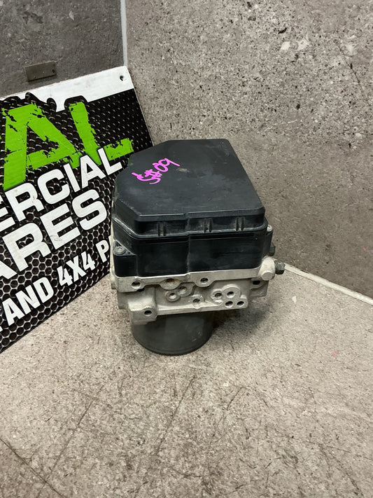 2007-2014 Toyota Highlander U40- ABS Pump/Modulator- (TAG15302)