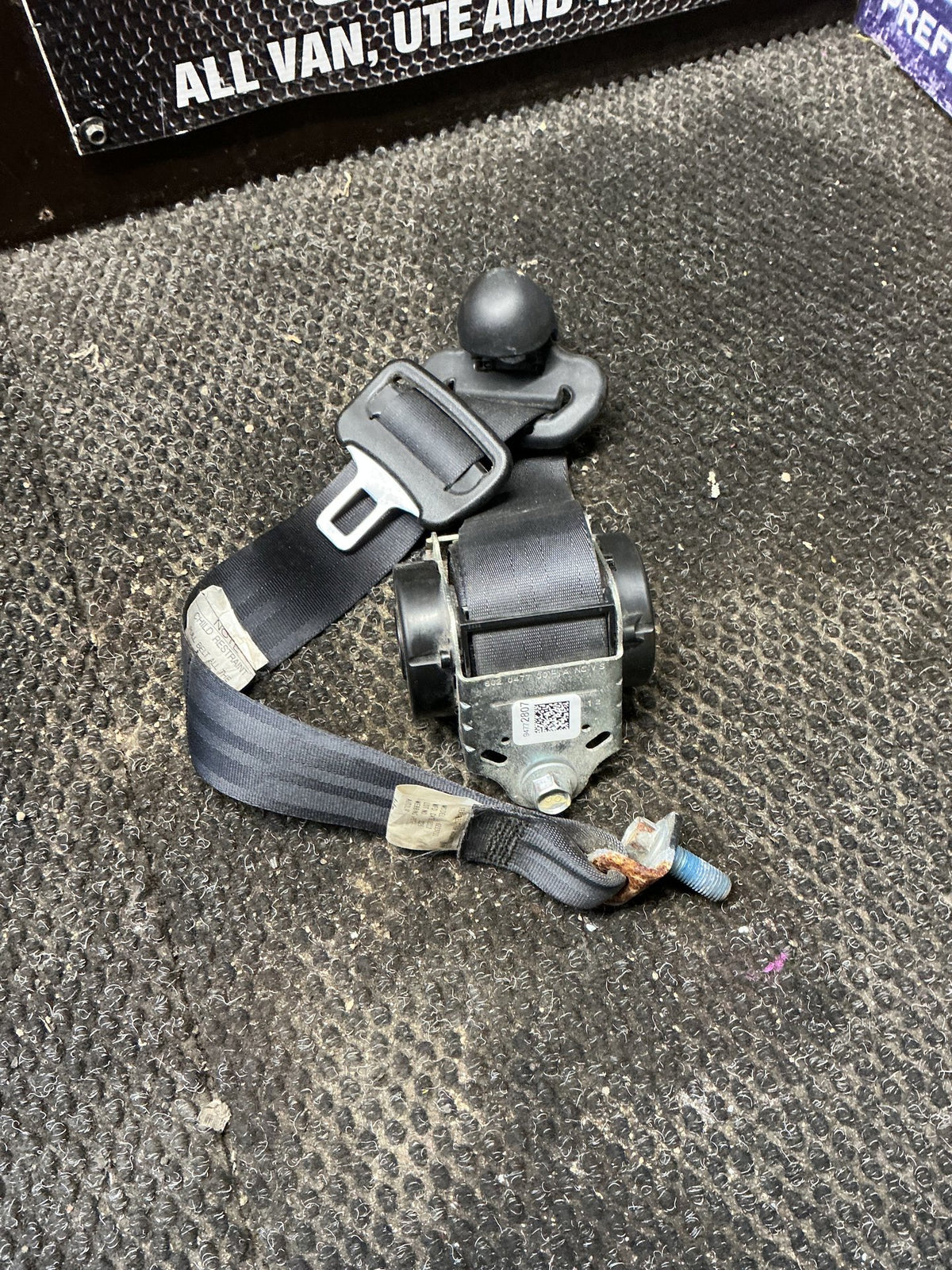2012-2013 Holden Colorado RG- Left Rear Seat Belt- (TAG11574)