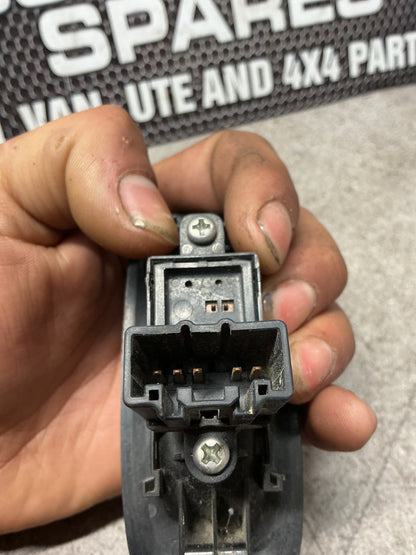 2011-2015 Ford Ranger PXI- Right Rear Window Switch- (TAG13319)