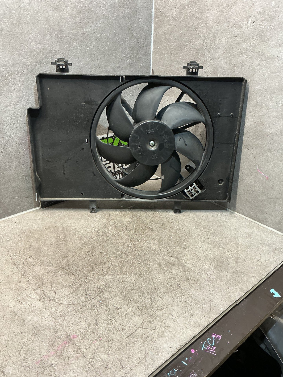2014 Ford EcoSport- Radiator Fan- (TAG15526)