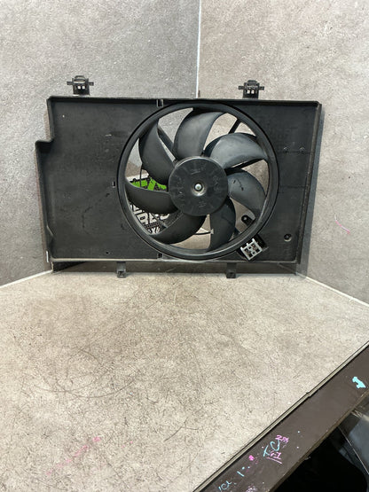 2014 Ford EcoSport- Radiator Fan- (TAG15526)