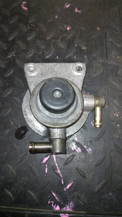 1995-1997 Toyota Land Cruiser J80- Fuel Filter Primer Pump- (TAG2558)