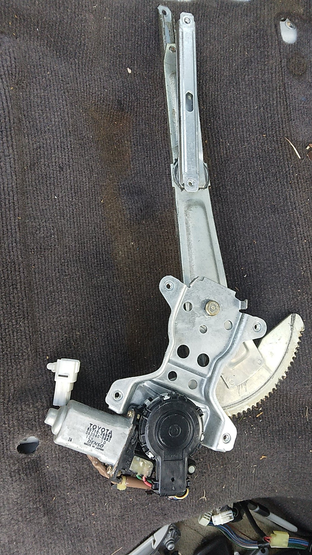 1989-2002 Toyota Hiace IV H100- Right Front Window Regulator/Motor- (TAG429)