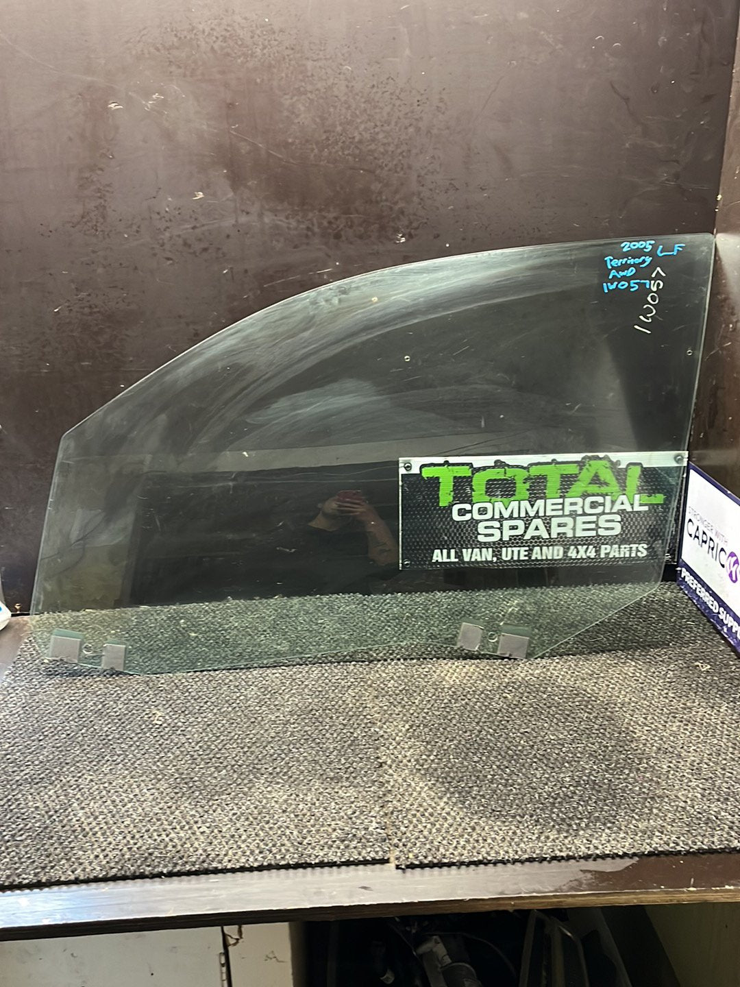 2005 Ford Territory- Left Front Door Window- (TAG8919)