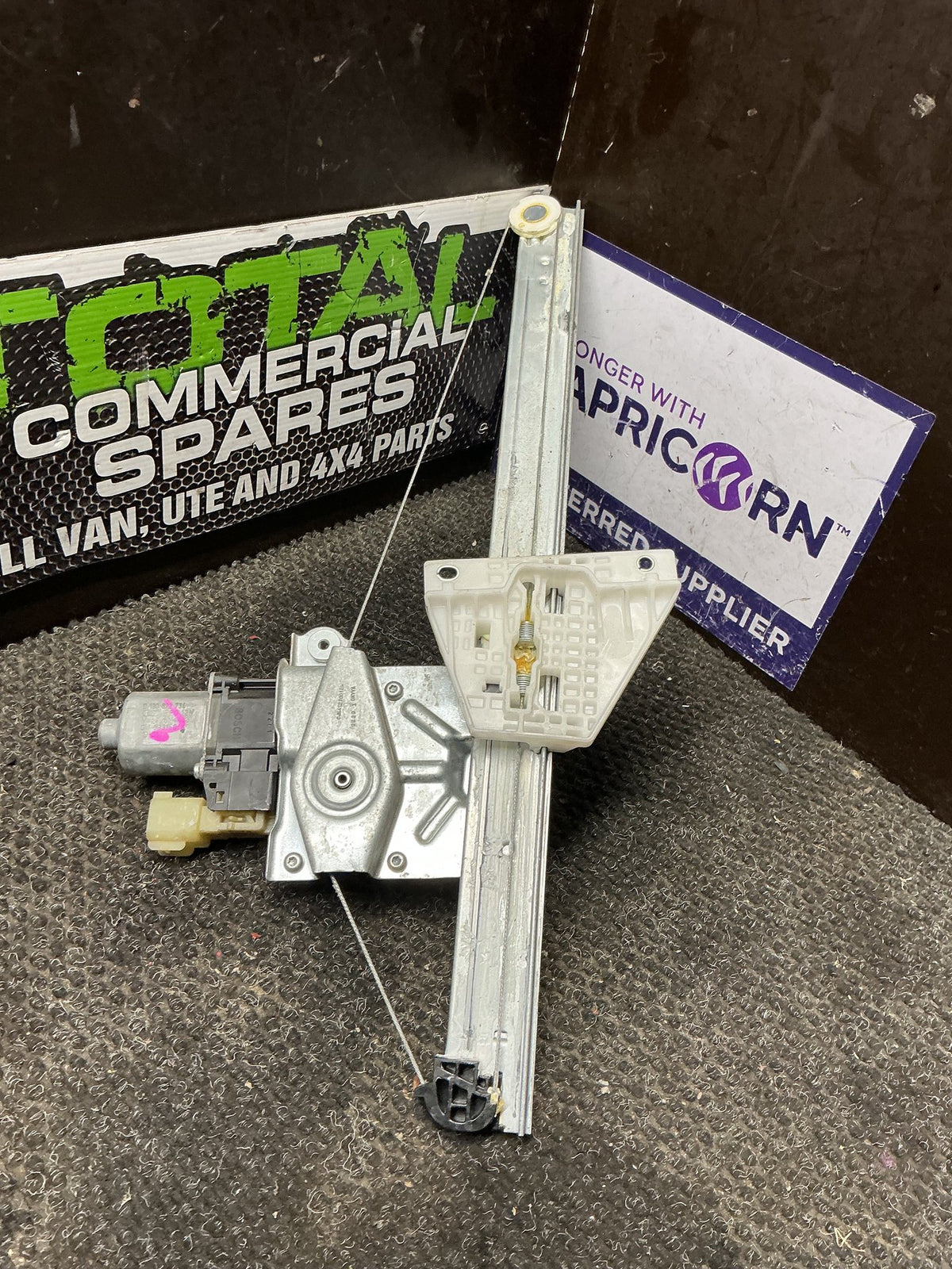 2013 Ford Kuga- Left Rear Window Regulator/Motor- (TAG10518)