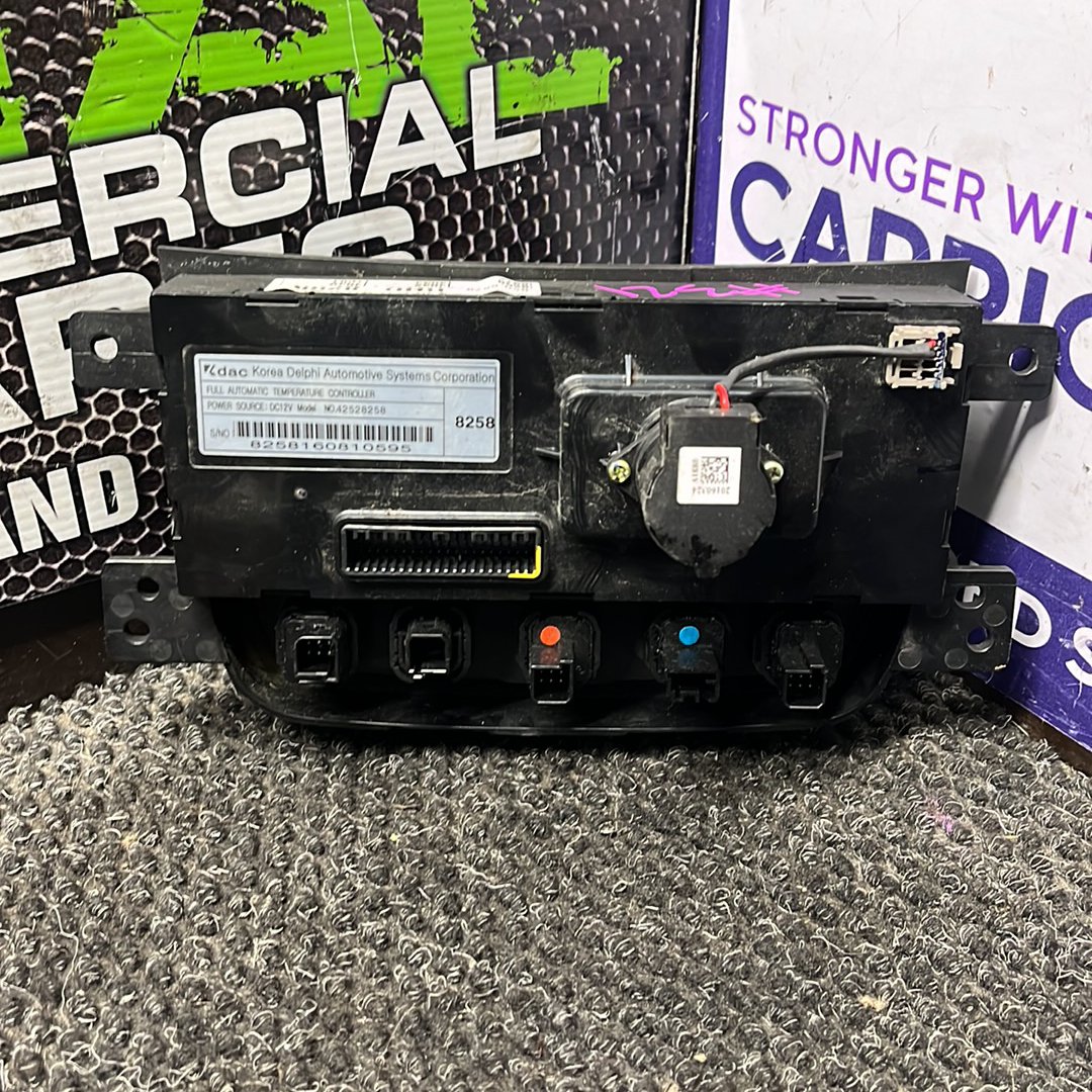 2017 Holden Captiva- Heater Controls- (TAG7942)