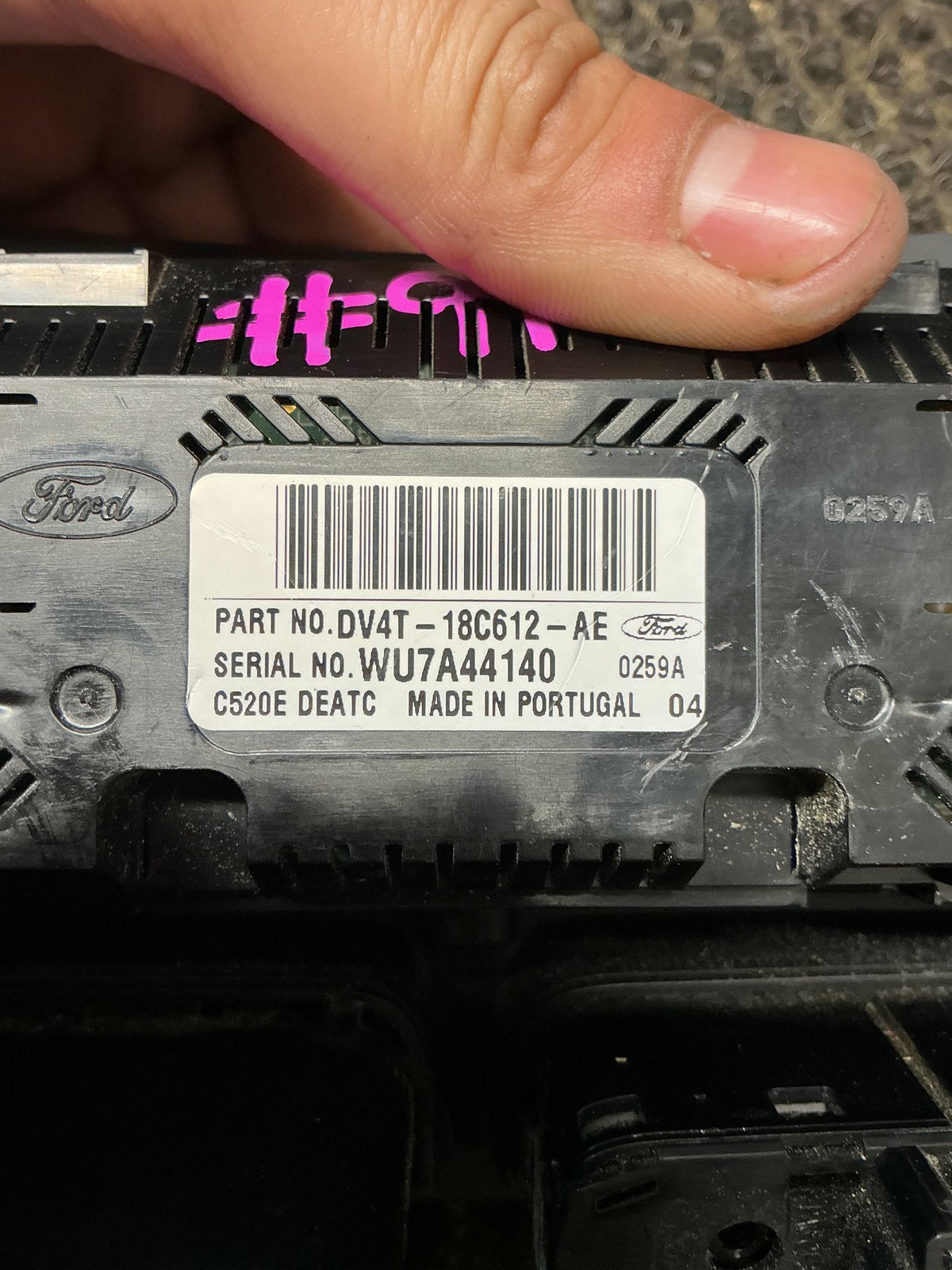 2014-2016 Ford Kuga II TF- Heater Controls- (TAG11661) PN: DV4T-18C612-AE