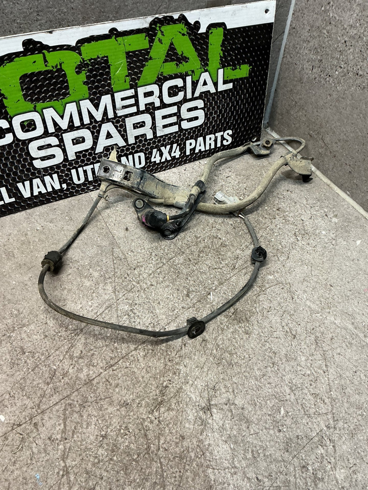 2009 Toyota Hilux VII N10- Left Front ABS Sensor- (TAG15844) PN: 89543-0K010