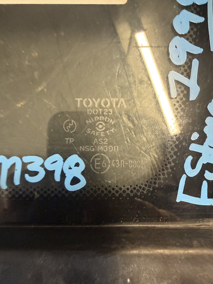 1998 Toyota Estima TCR10 - Left Front Quarter Door Glass - (TAG18600)