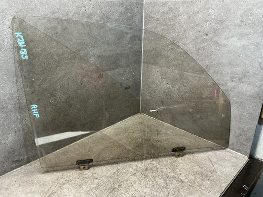 1996 Toyota Hilux Surf - Right Front Door Glass - (TAG17628)