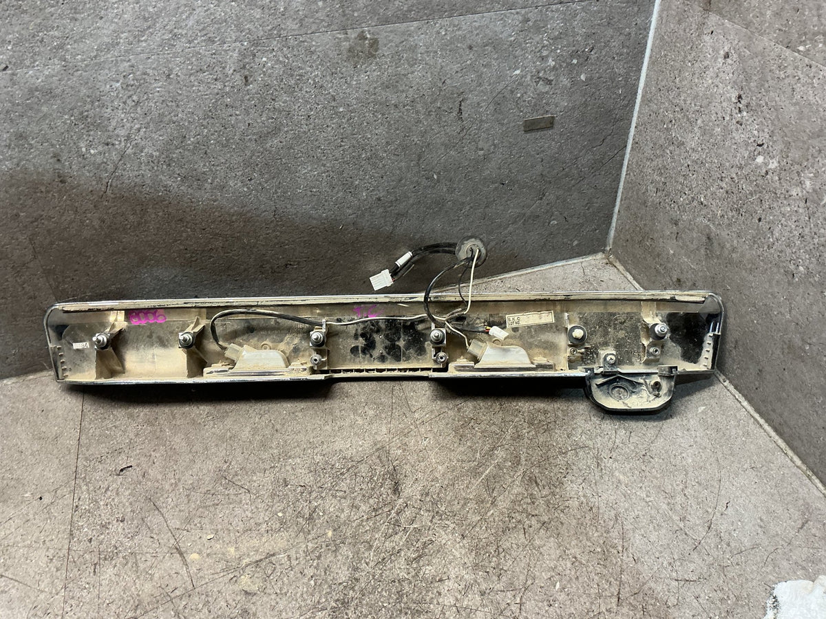 2016 Holden Captiva 7- Centre Tailgate Garnish- (TAG8006)