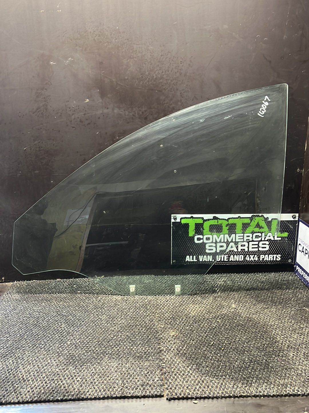 2012 Holden Captiva 7- Left Front Door Window- (TAG8961)