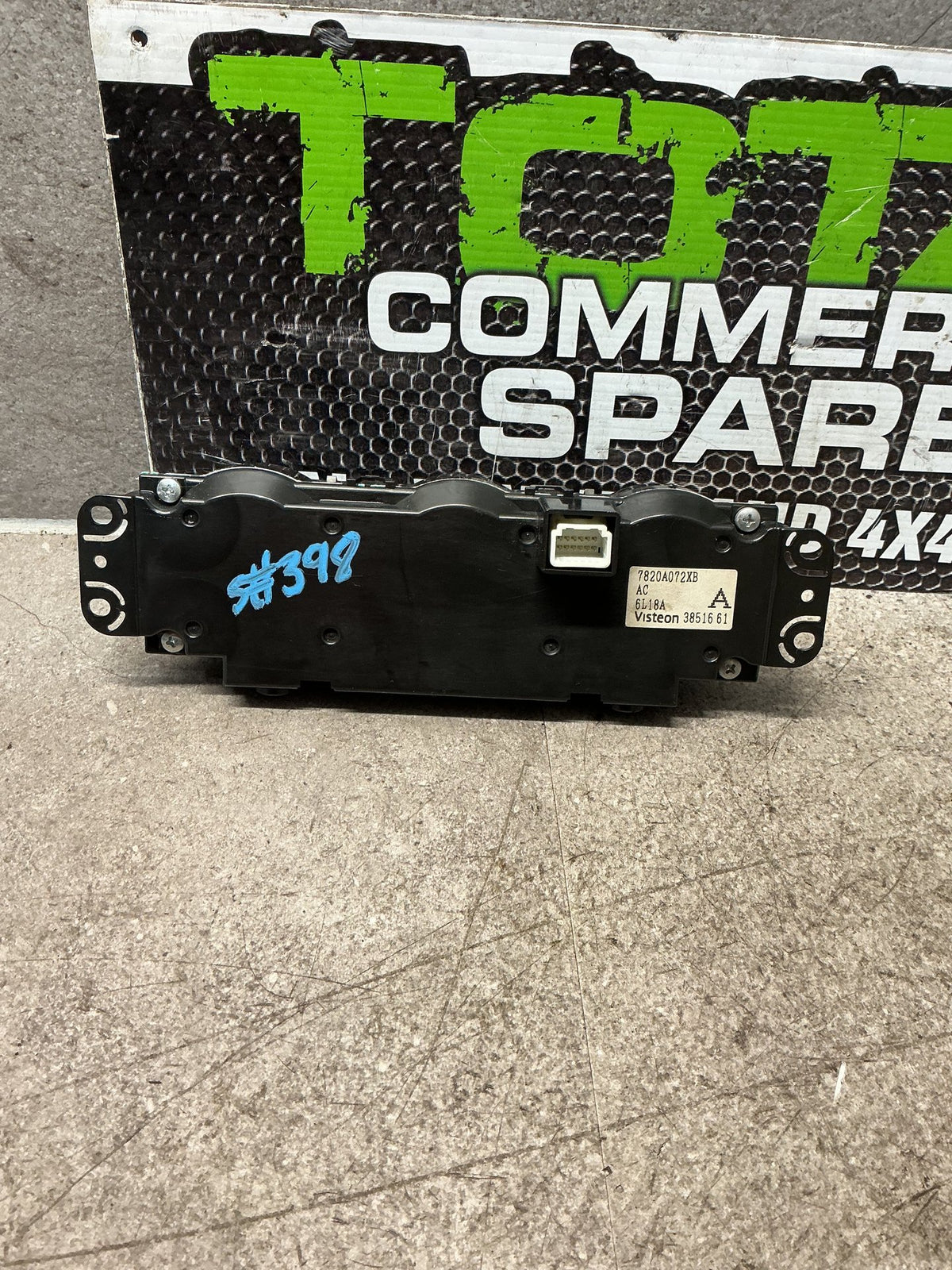 2007 Mitsubishi Outlander- Heater Controls- (TAG16077) PN: 7820A072XB
