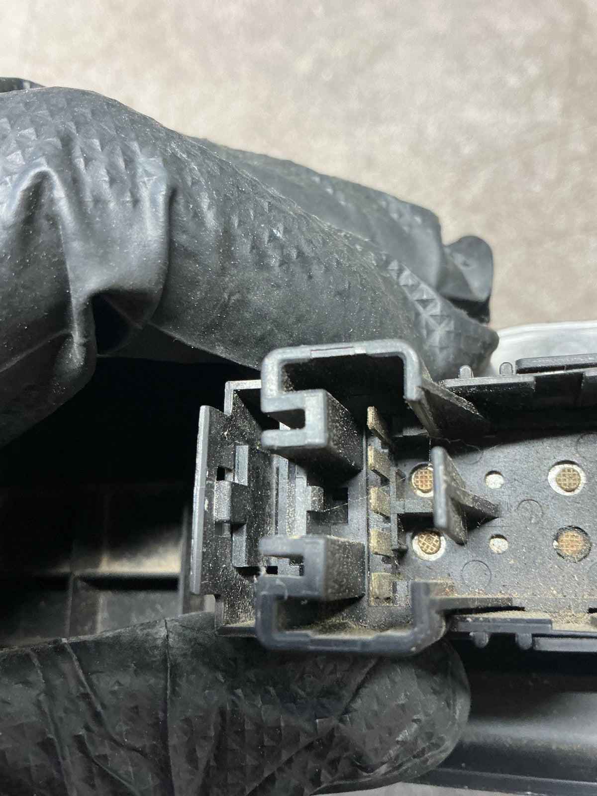 2012-2020 Isuzu D-Max TFS- Left Front Window Switch- (TAG16695)