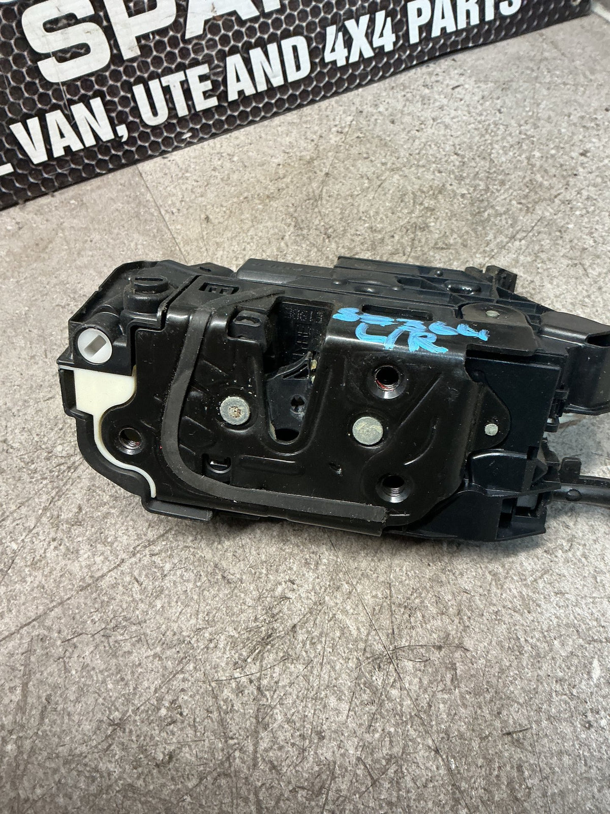2014 Volkswagen Amarok- Left Rear Door Lock Actuator- (TAG16238)