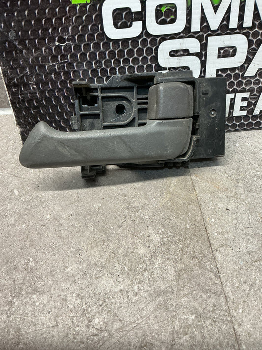 2005 Holden Rodeo- Right Front Door Interior Handle- (TAG14220)