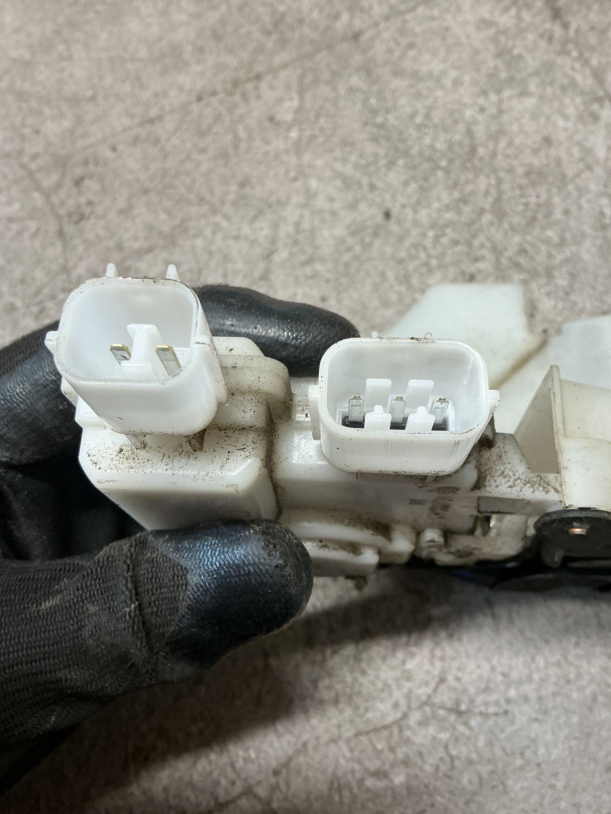 2010 Ford Ranger- Right Rear Door Lock Actuator- (TAG15227)