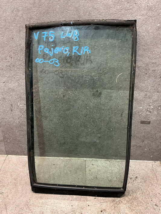 2000-2003 Mitsubishi Pajero V75 - Right Rear Quarter Door Glass - (TAG18675)