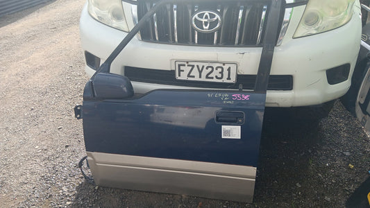 1995 Suzuki Escudo TD11W TD11W- Left Front Door Shell- (TAG5538)