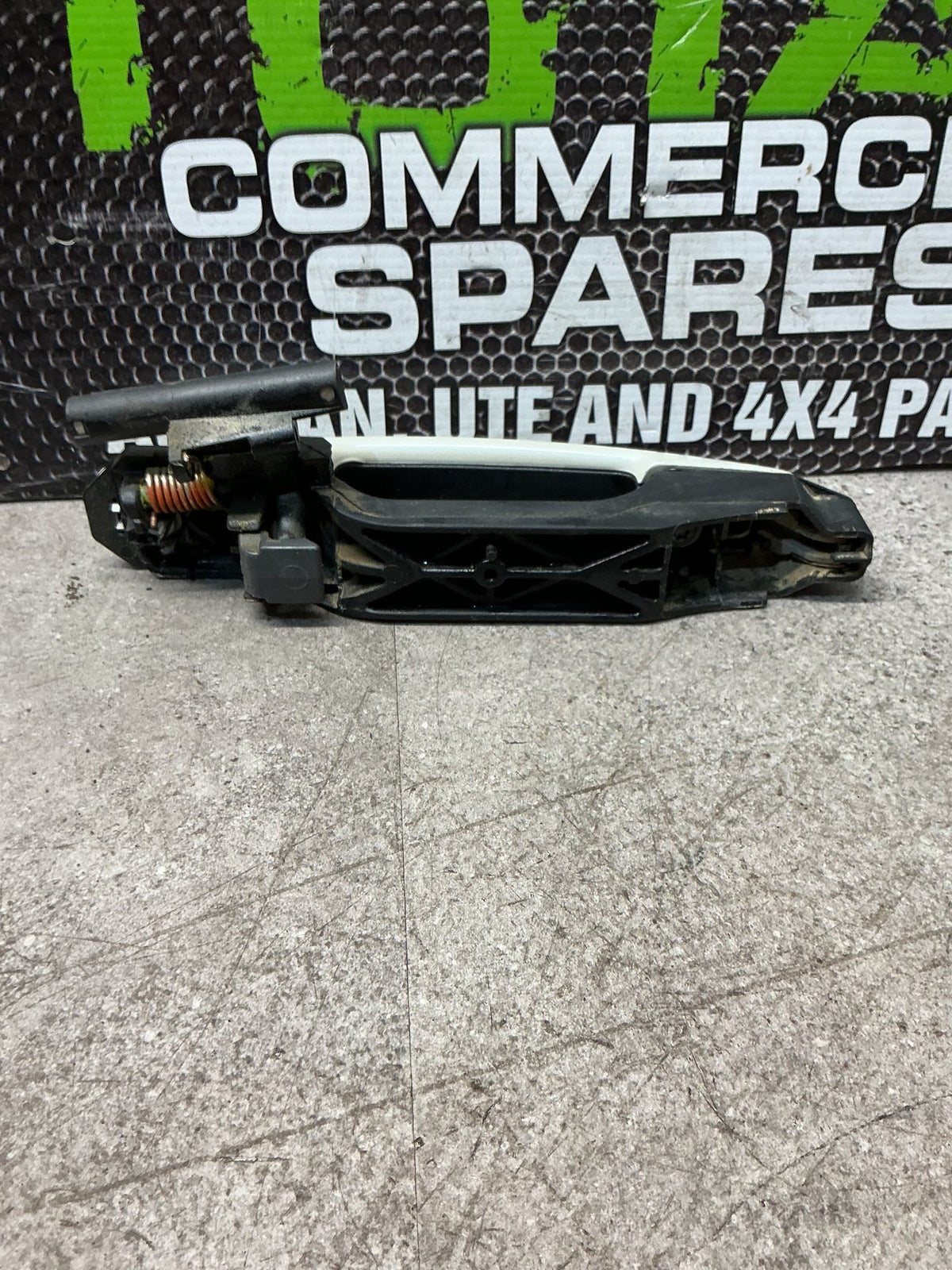 2009 Suzuki Grand Vitara 4W069- Left Rear Door Exterior Handle- (TAG14757)