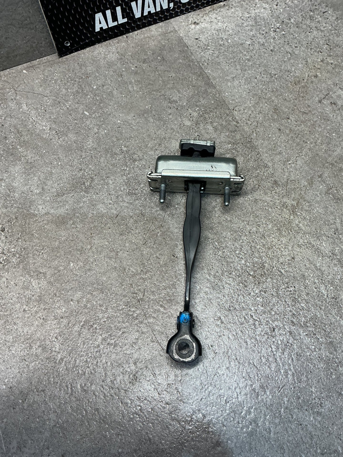 2014-2016 Ford Kuga II TF- Left Front Door Check Strap- (TAG11793)