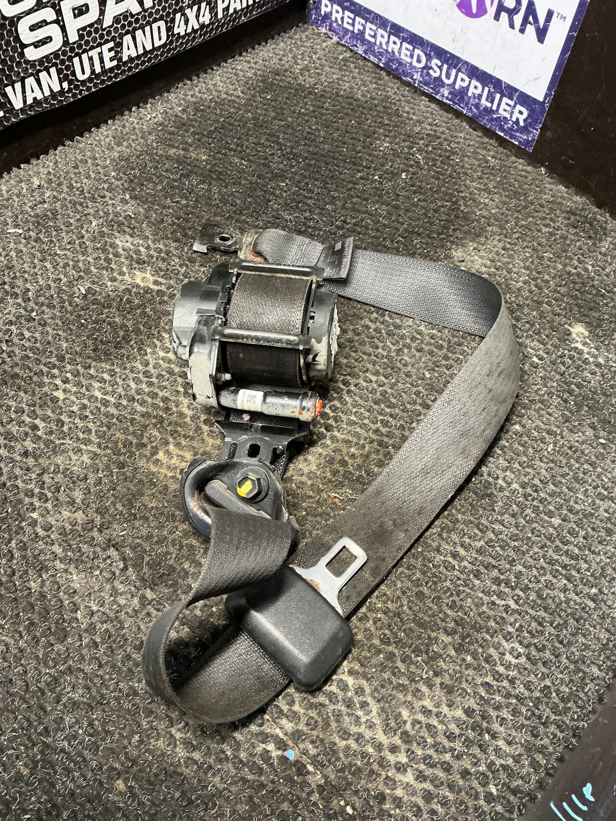 2012 Holden Colorado RG- Left Front Seat Belt- (TAG11337) PN: 52045631