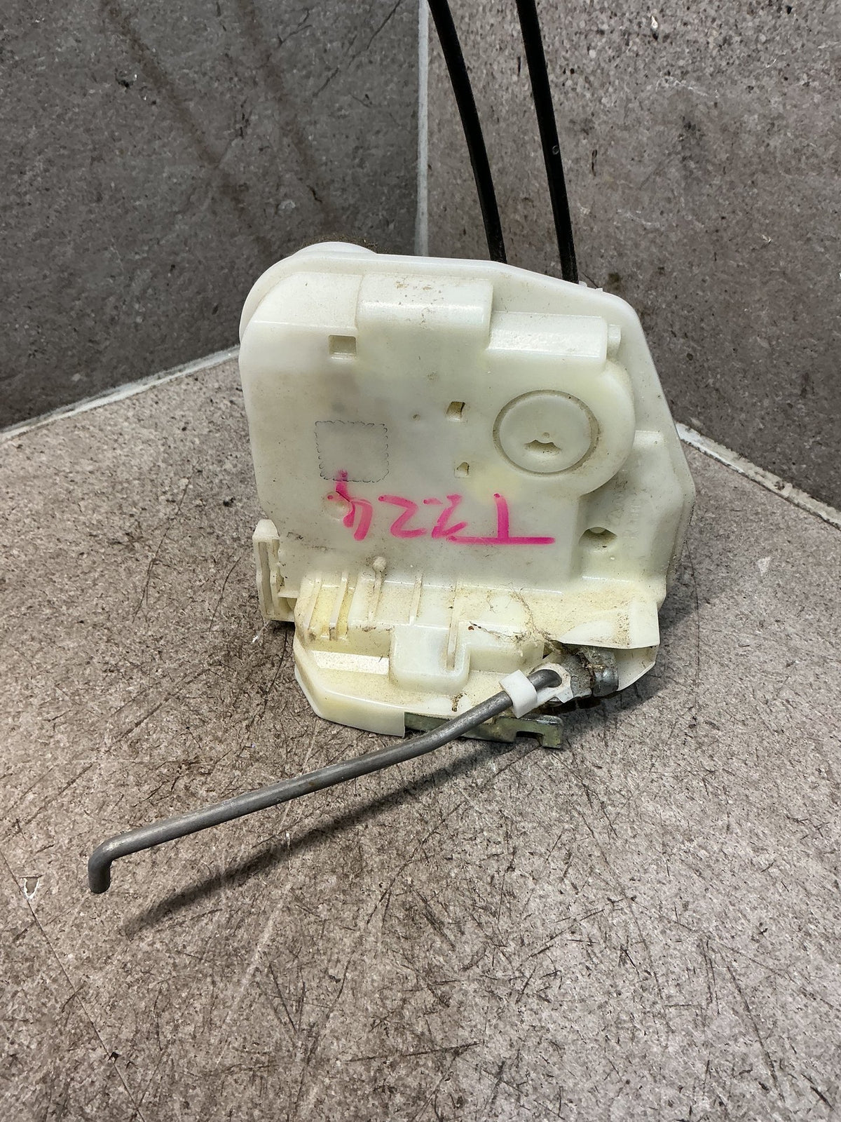 2012-2020 Mitsubishi Outlander GF*W GF GF8 - Right Rear Door Lock Actuator - (TAG18698)