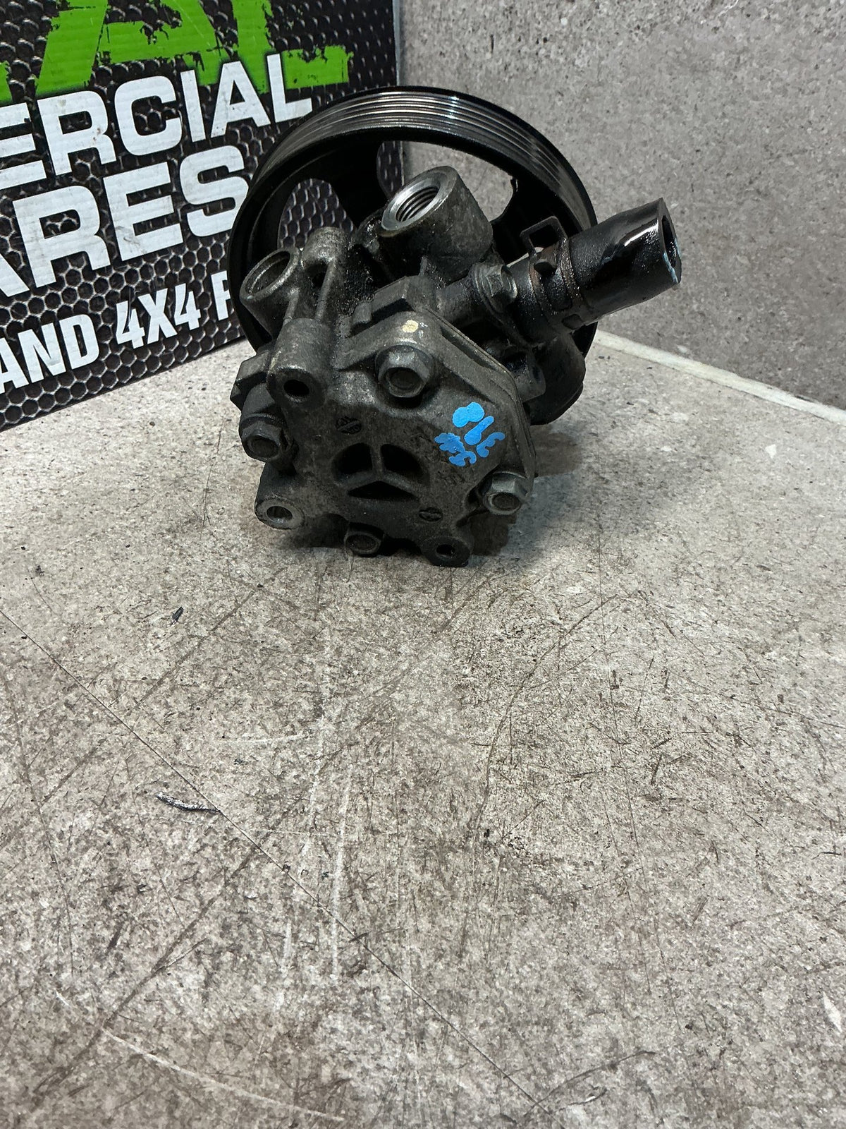 2007 Mitsubishi Outlander- Power Steering Pump- (TAG15536)
