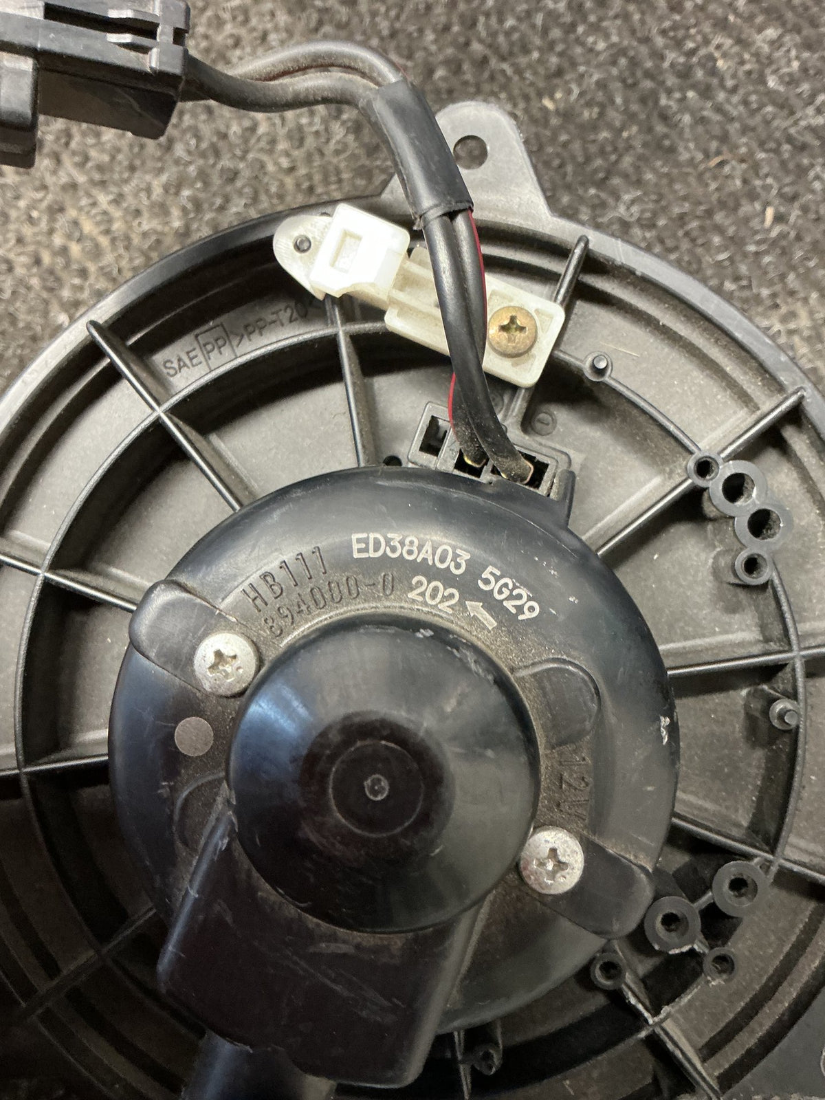 2005 Ford Escape 6W021- Heater Fan Motor- (TAG10660)