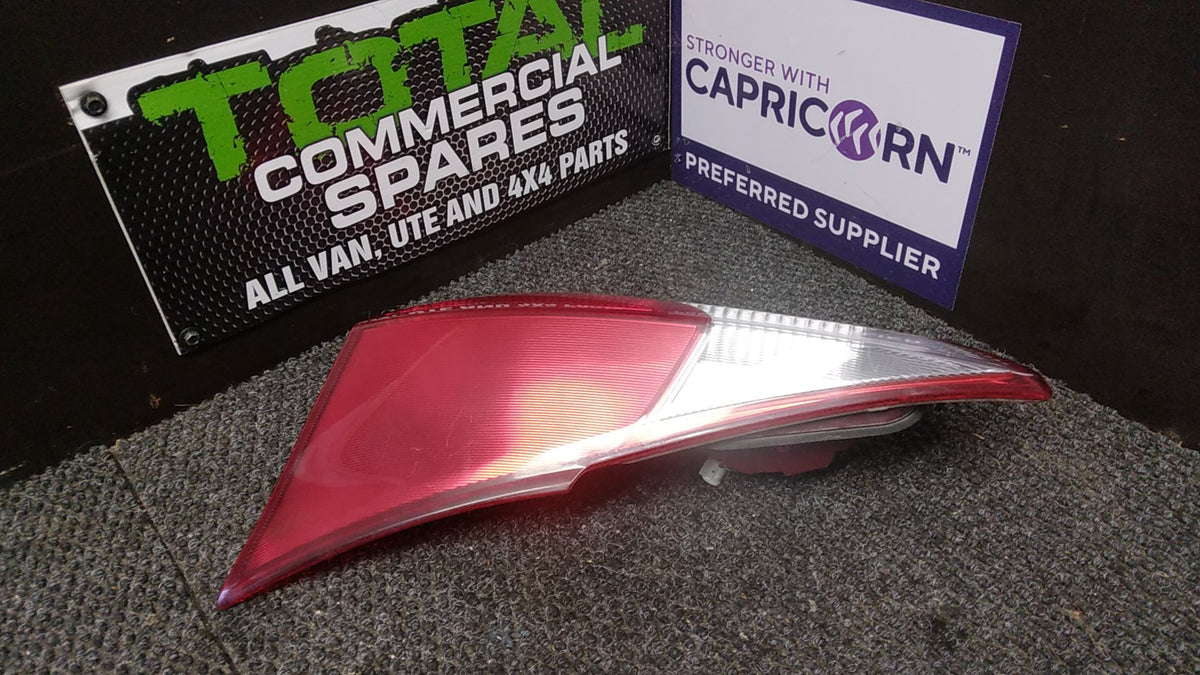 2012-2018 Toyota RAV4 A40- Right Tailgate Light- (TAG5871)