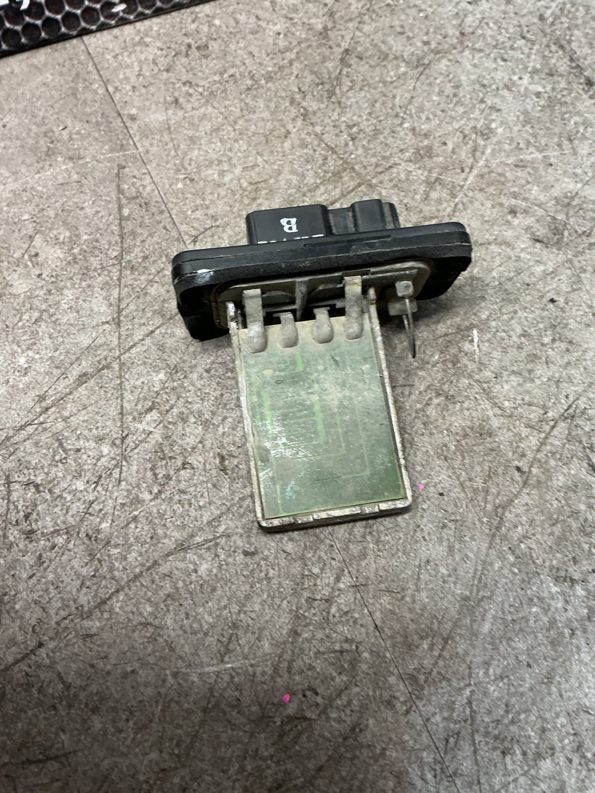 2004-2006 Ford Courier PH- Heater Fan Resistor- (TAG17289)