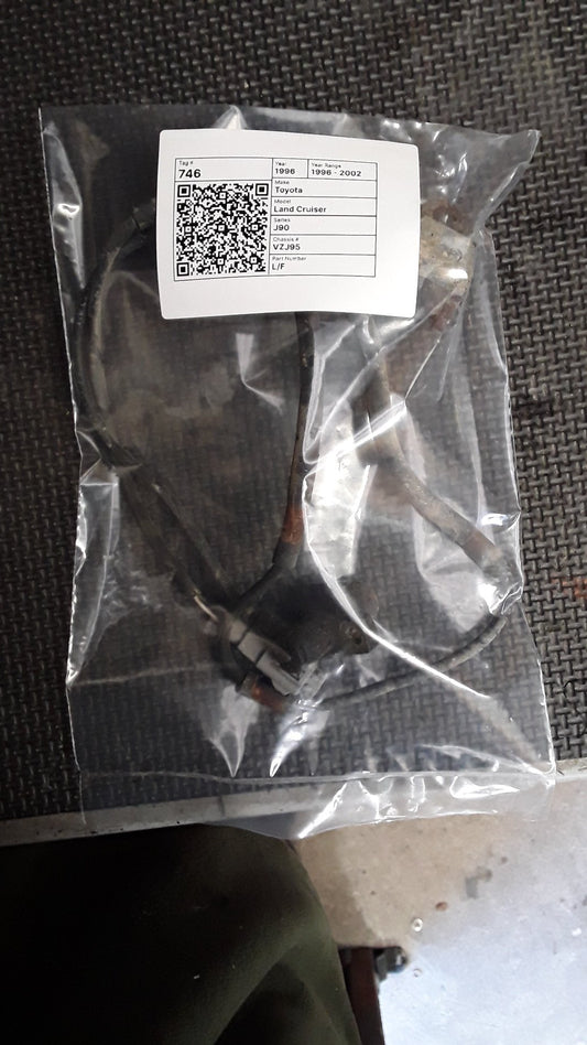 1996-2002 Toyota Land Cruiser J90 VZJ95- Left Front ABS Sensor- (TAG746)