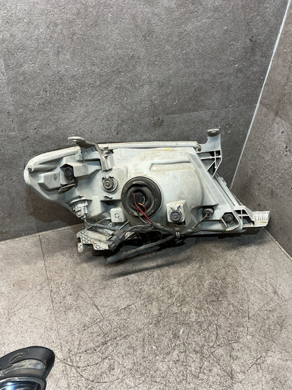 2008 Toyota Hilux KUN - Left Headlight - (TAG18465)