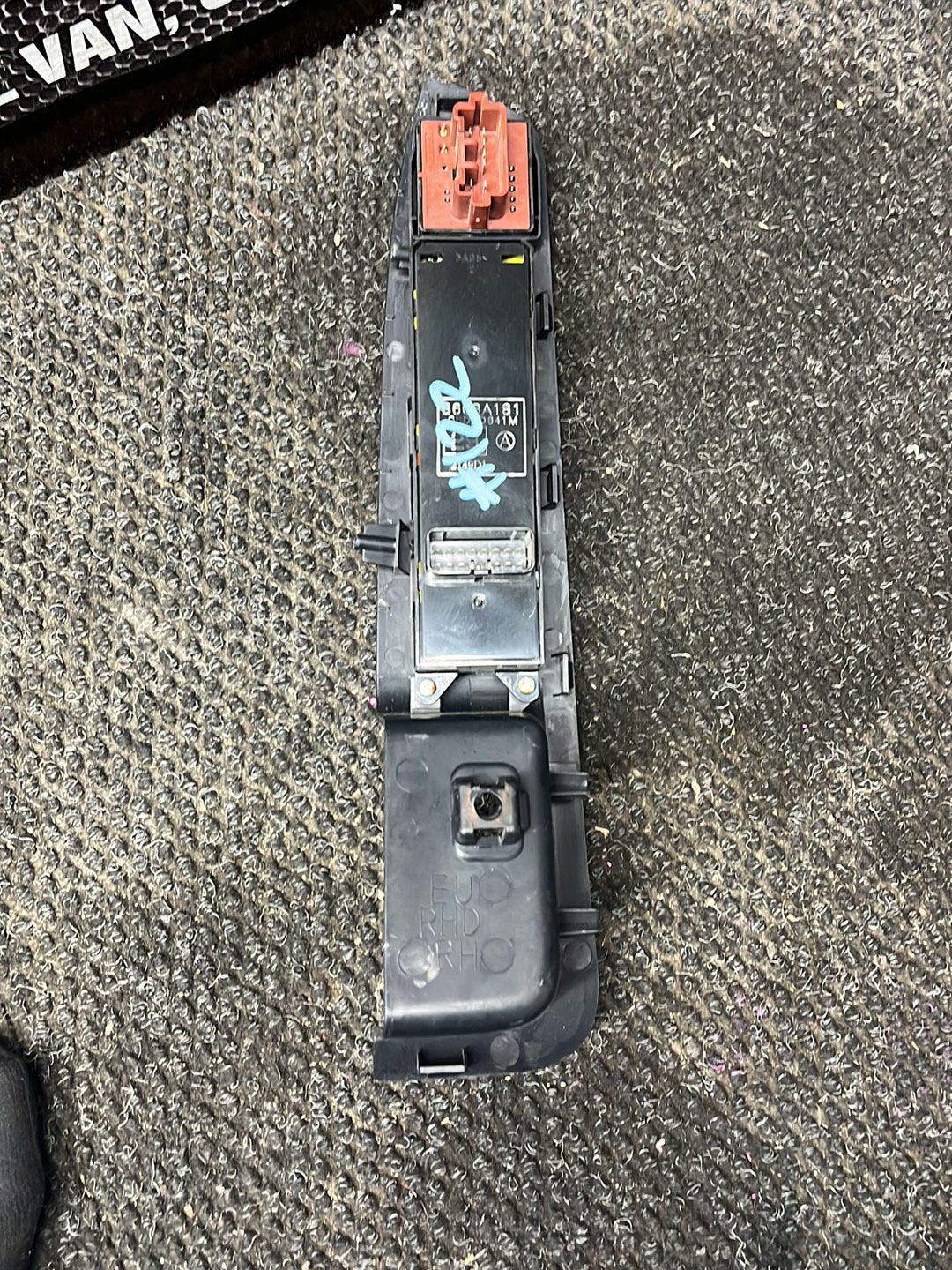 2005-2012 Mitsubishi Outlander II CW*W- Master Power Window Switch- (TAG9451)