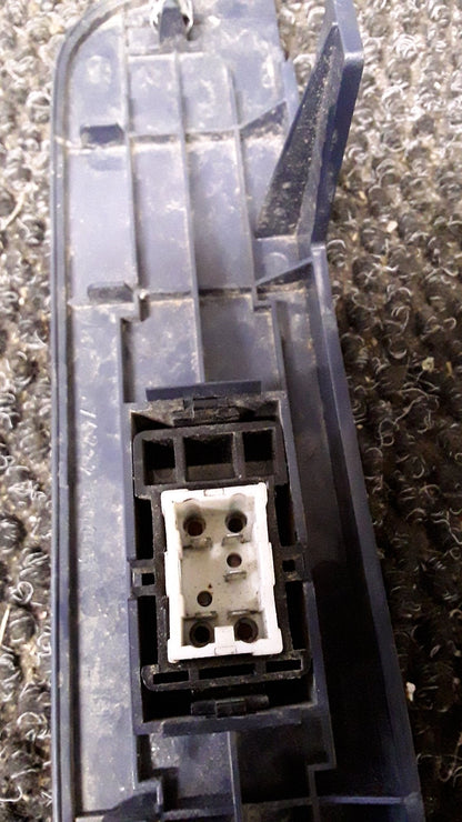 1989-1995 Toyota Hilux II N130 VZN130- Left Front Window Switch- (TAG6372)
