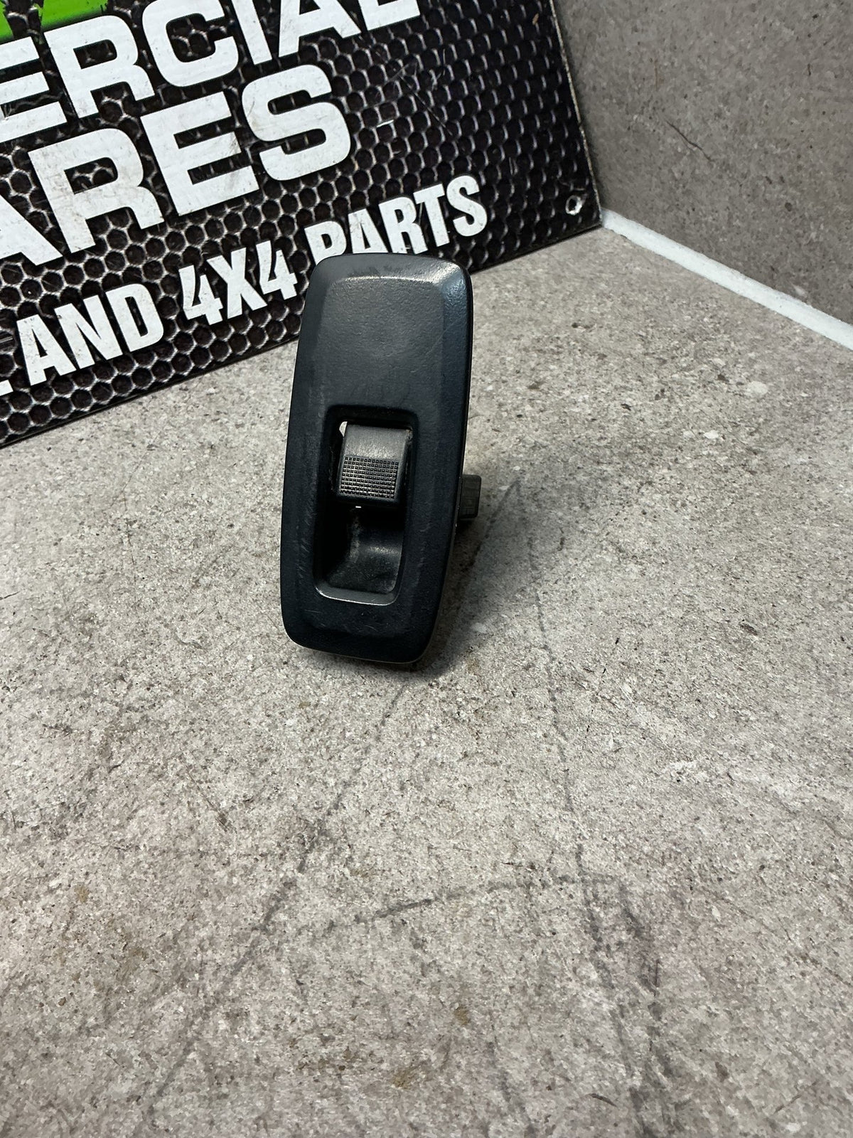 2011-2015 Ford Ranger PXI- Left Rear Window Switch- (TAG13320)