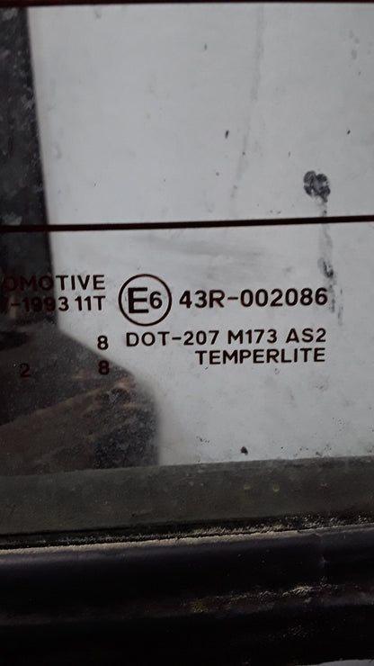 2009-2015 Nissan Navara D22- Rear Screen Window- (TAG6829)