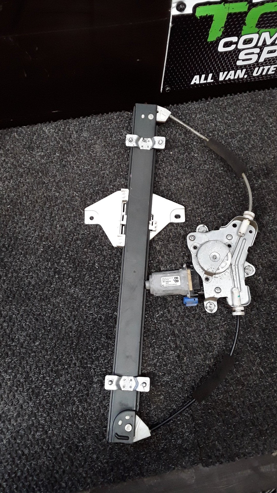 2013 Holden Captiva 7 LT 2WD 2.4 AT- Right Front Window Regulator/Motor- (TAG6428)