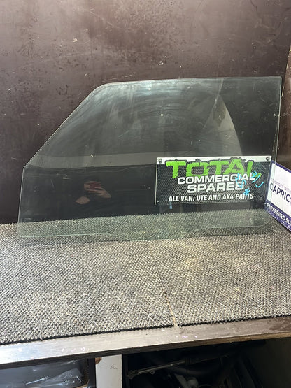 1994-1999 Mitsubishi Pajero II V2*C- Left Front Door Window- (TAG9672) PN: M213