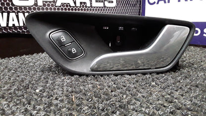 2021 Ford Puma ST-LINE 1.0P/7AT- Right Front Door Interior Handle- (TAG6560)