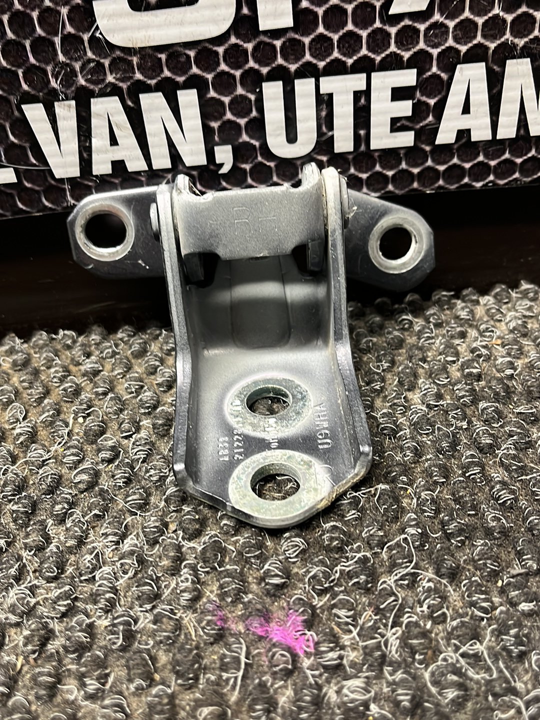 Left Front Door Bottom Hinge- (TAG7517), AB39-2122811-AD, 2017, Ford, Ranger, PXII