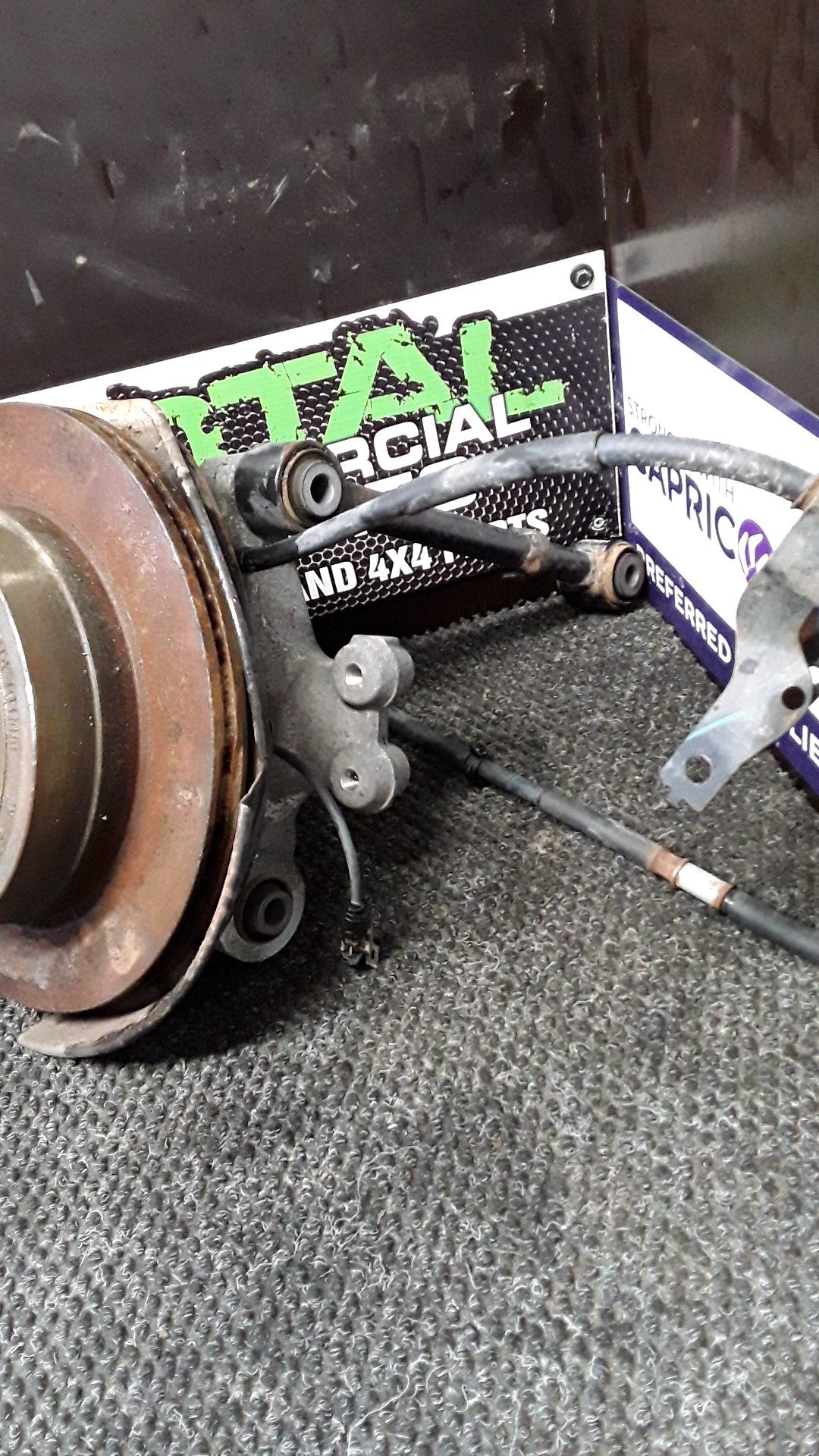 2013 Holden Captiva LT 2WD 2.4 AT- Left Rear Hub Assembly- (TAG6527)