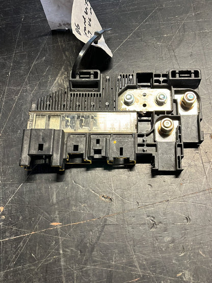 2006 Suzuki Grand Vitara - Engine Bay Fuse Box - (TAG9165)