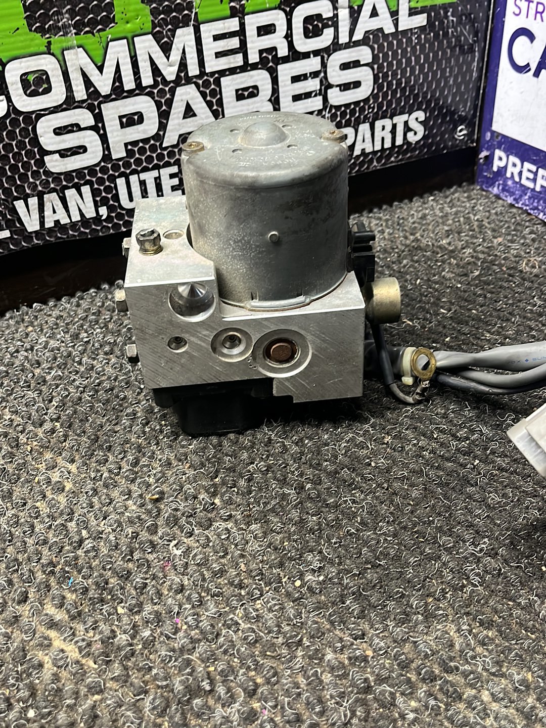 1994-1999 Mitsubishi Pajero II V2*C- ABS Pump/Modulator- (TAG9682)