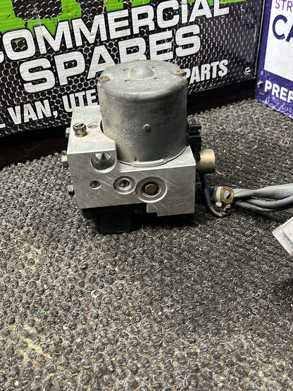 1994-1999 Mitsubishi Pajero II V2*C- ABS Pump/Modulator- (TAG9682)