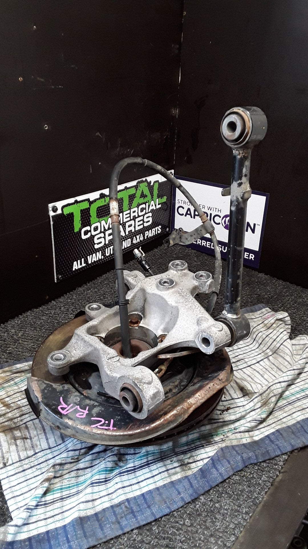 2013 Holden Captiva LT 2WD 2.4 AT- Left Rear Hub Assembly- (TAG6527)