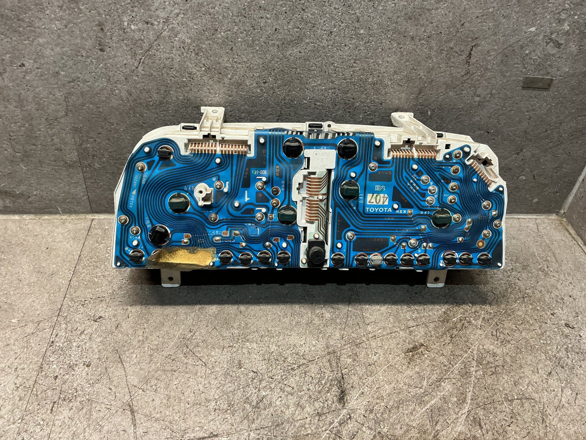 1993 Toyota Land Cruiser HDJ81 - Instrument Cluster - (TAG18525)